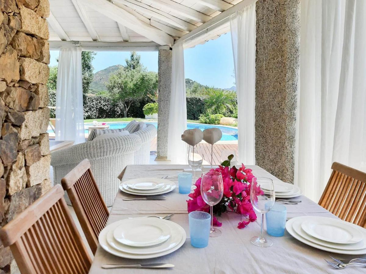 Villa Bougainvillea Con Piscina E Giardino Privato A Pochi Passi Dal Mare Castiadas Exterior photo